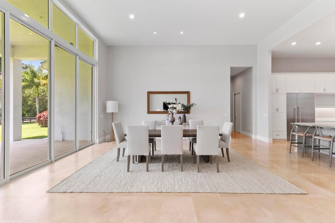 PALM BEACH POINT - Residential