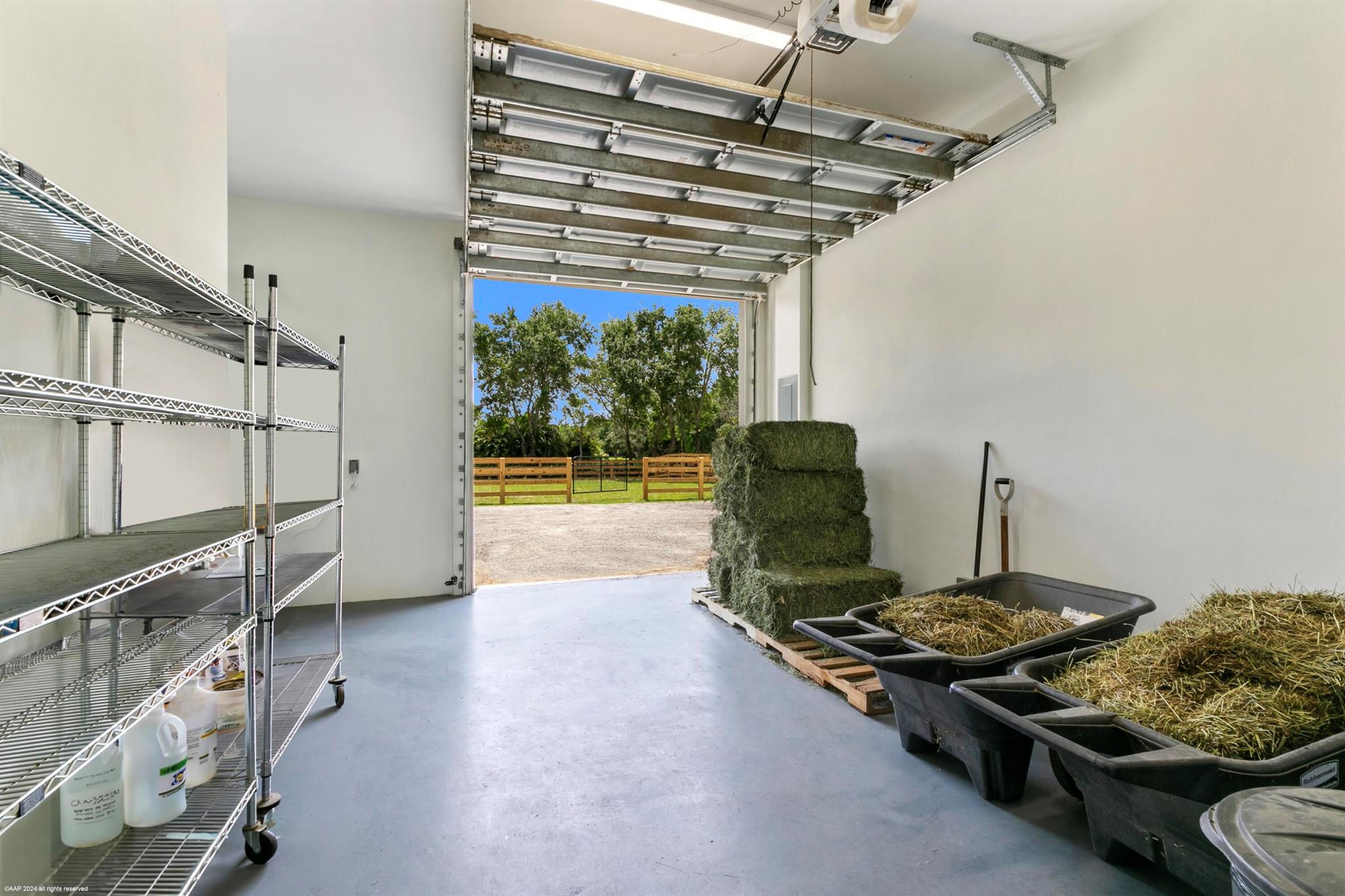 PALM BEACH POINT - Residential