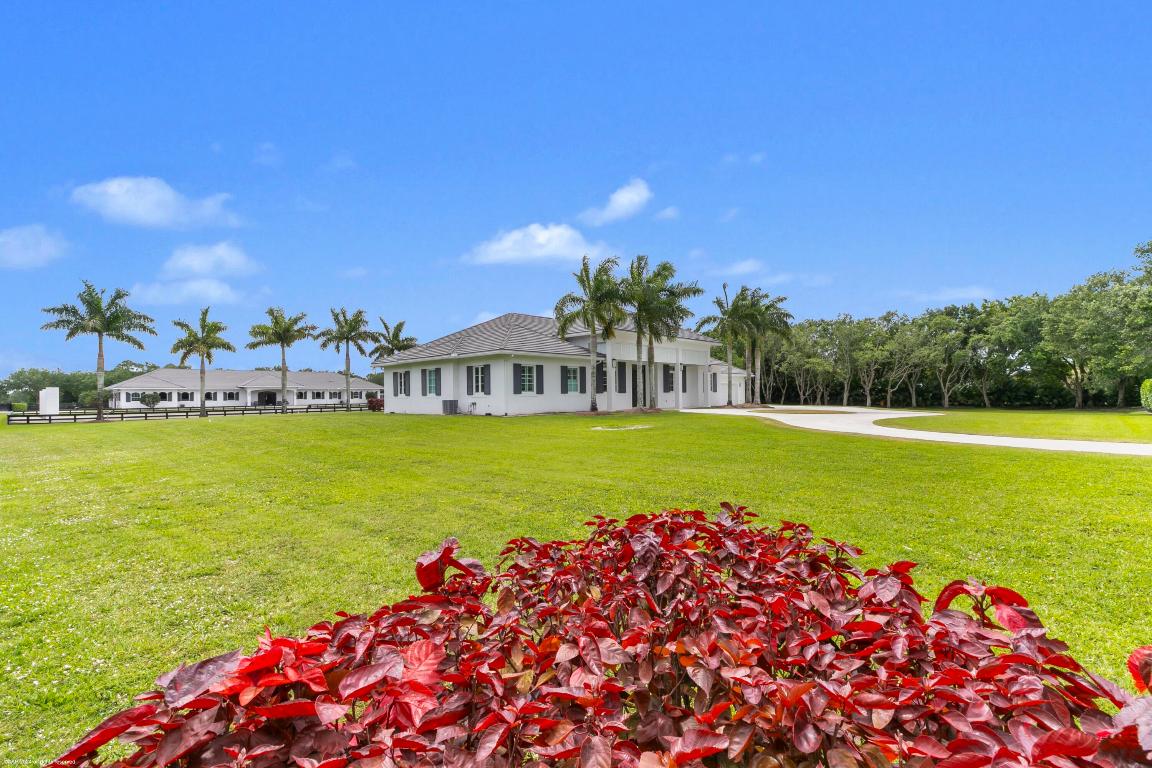 PALM BEACH POINT - Residential