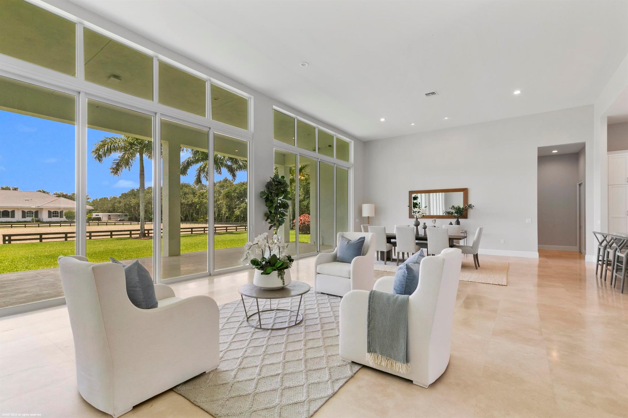 PALM BEACH POINT - Residential
