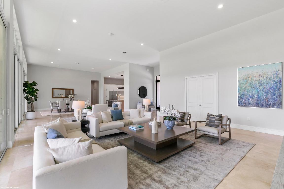 PALM BEACH POINT - Residential