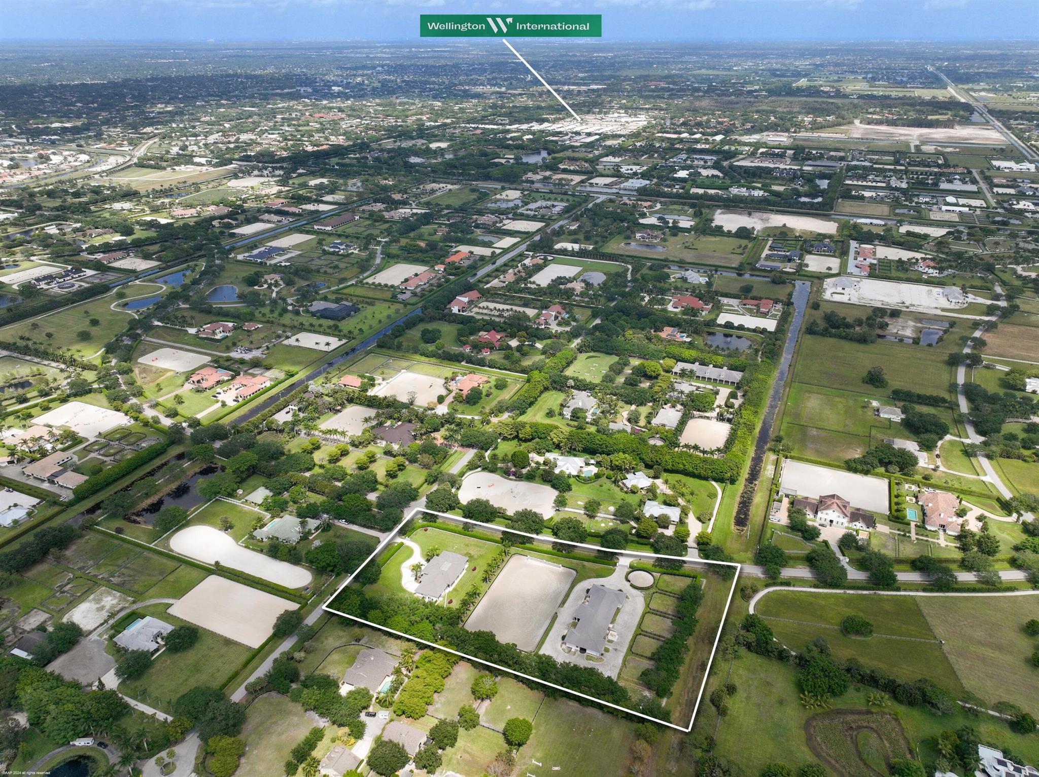 PALM BEACH POINT - Residential