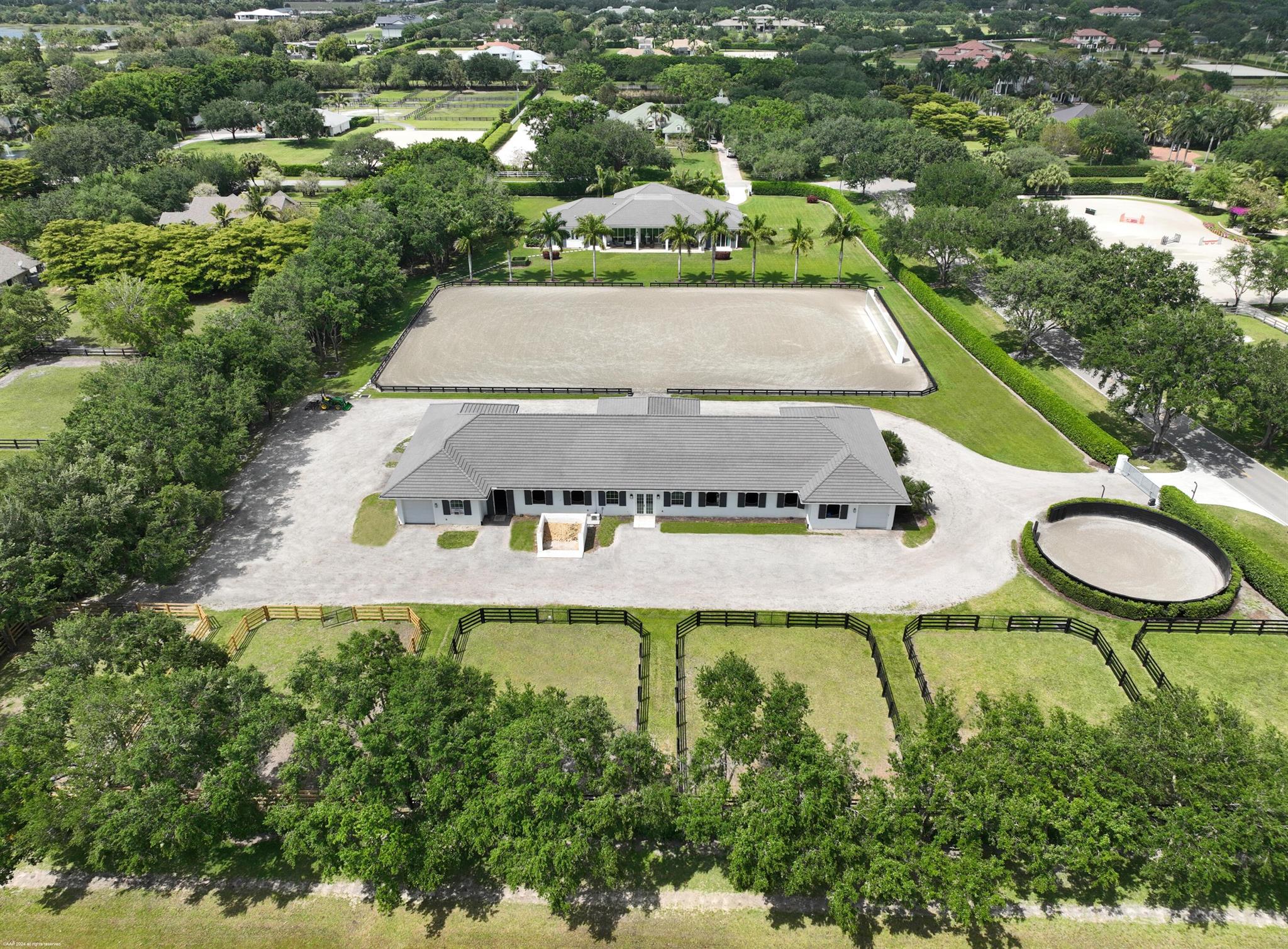 PALM BEACH POINT - Residential