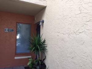 Paradise cove at palm bea - Residential Lease