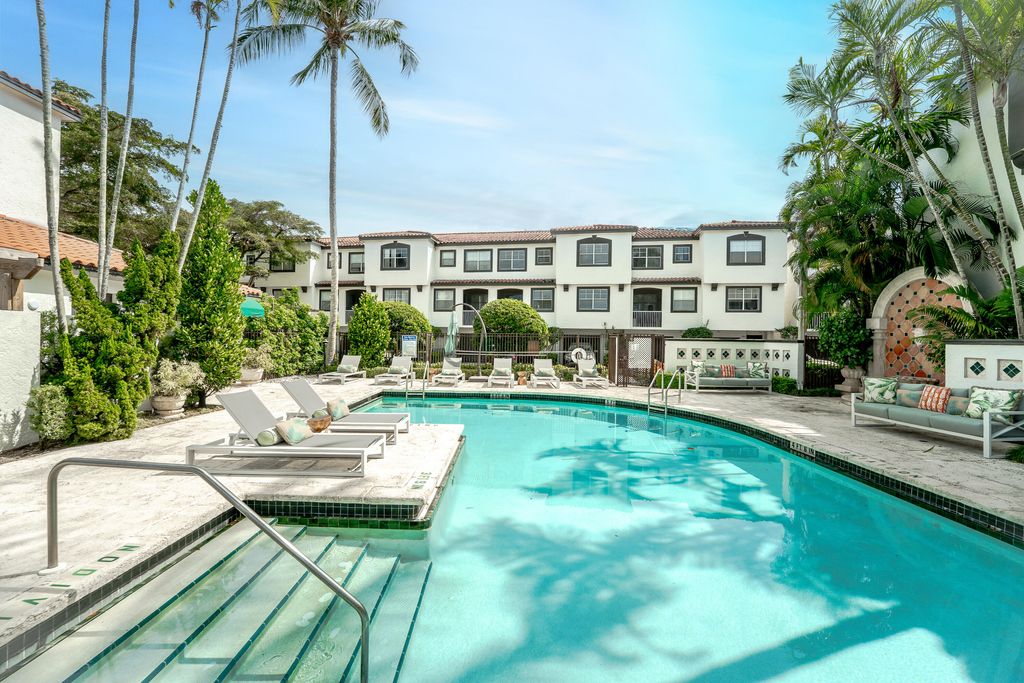 Photo of 20889 Saint Andrews Boulevard, Boca Raton, FL 33433 (MLS # R11164870)