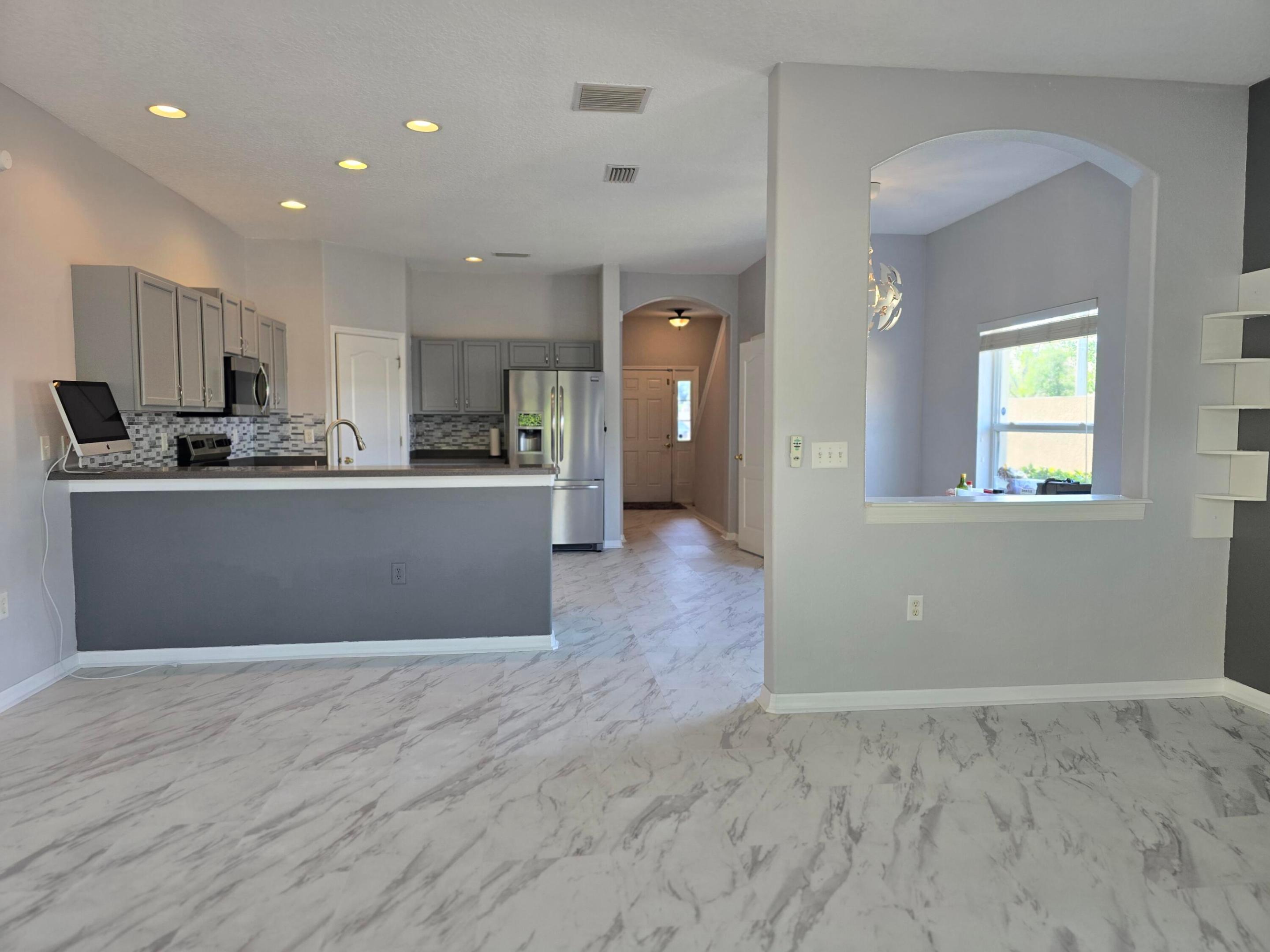 1112 Andrew Aviles Circle