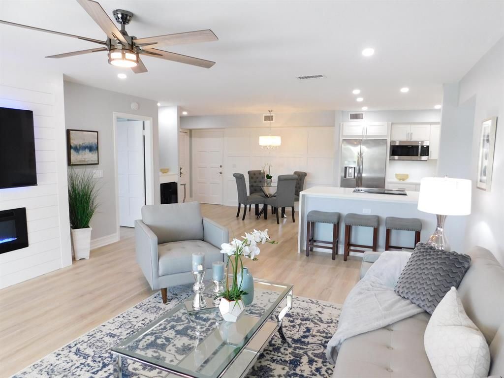 Photo of 300 N Highway A1a #306e, Jupiter, FL 33477 (MLS # R10745124)