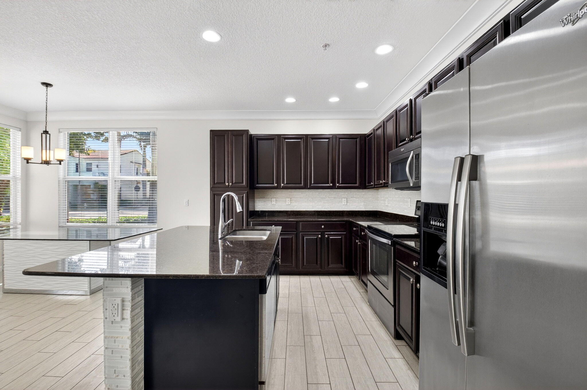 BLUE LAKE TOWNHOMES - Residential Lease