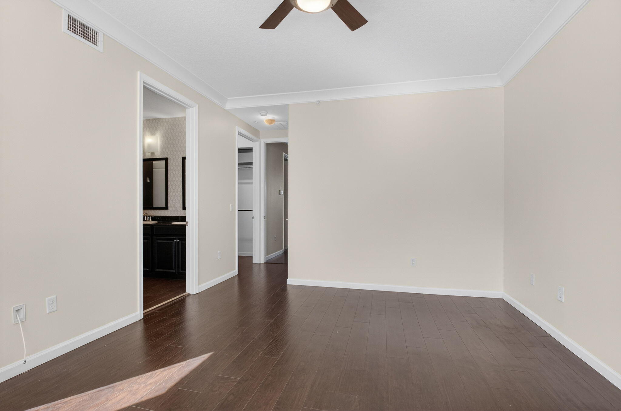 BLUE LAKE TOWNHOMES - Residential Lease