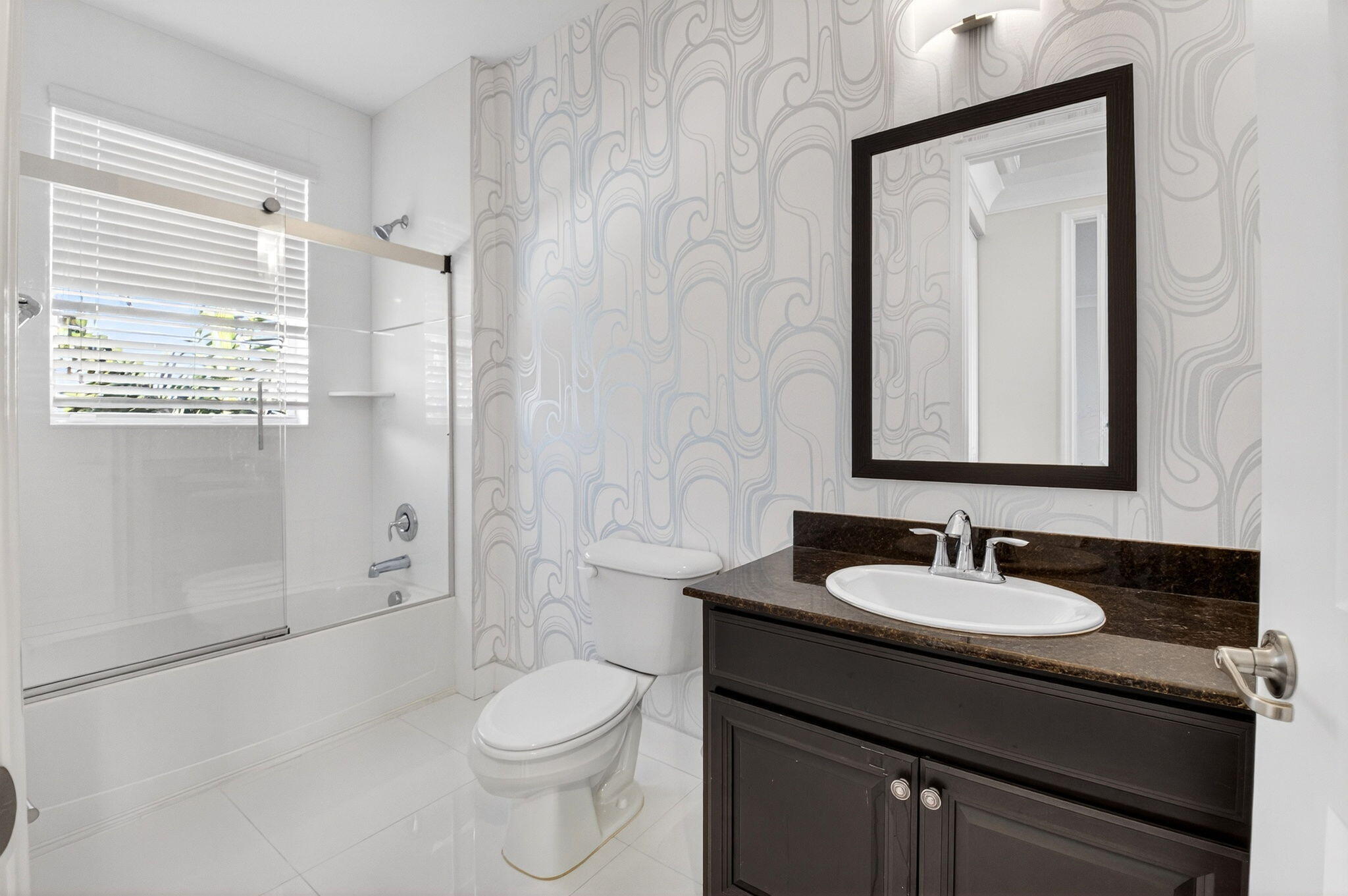 BLUE LAKE TOWNHOMES - Residential Lease