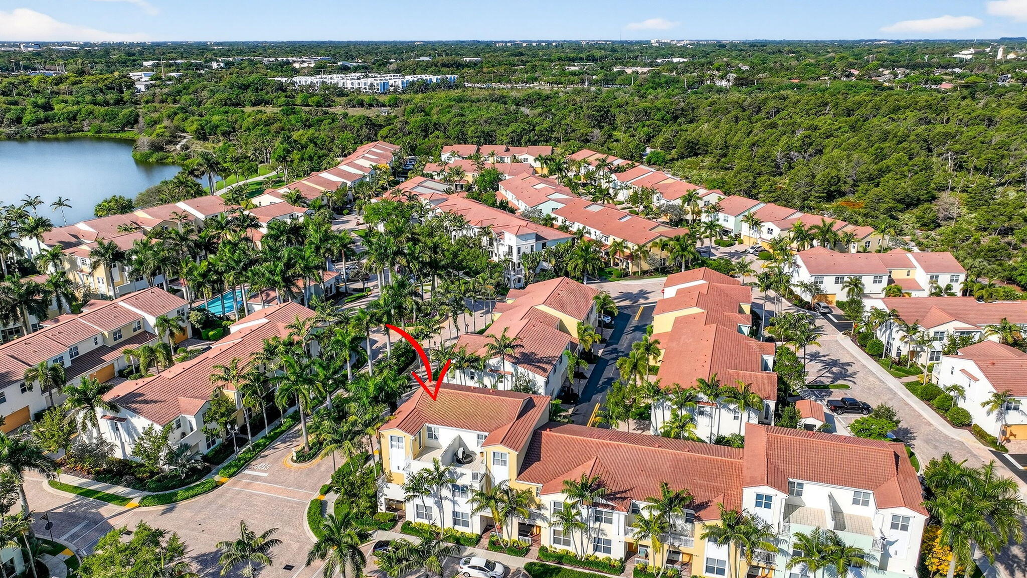 BLUE LAKE TOWNHOMES - Residential Lease