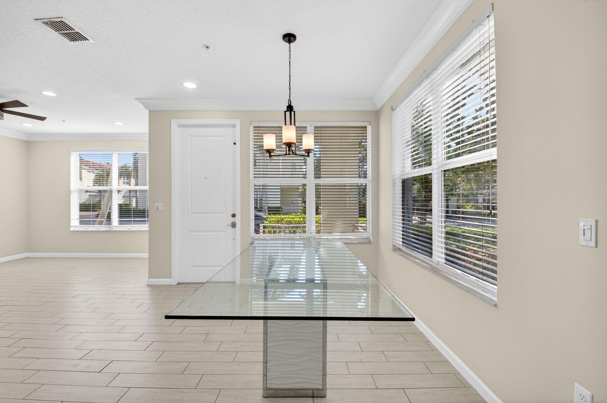 BLUE LAKE TOWNHOMES - Residential Lease