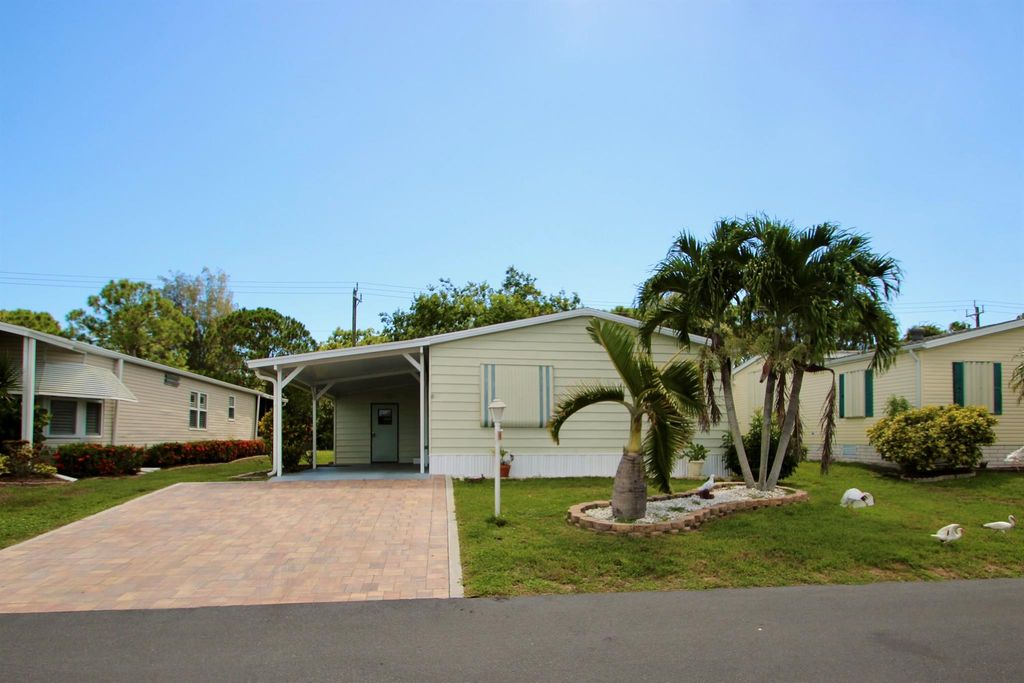 Photo of 480 Thames Bluff Ridge #46, Fort Pierce, FL 34982 (MLS # R11064114)