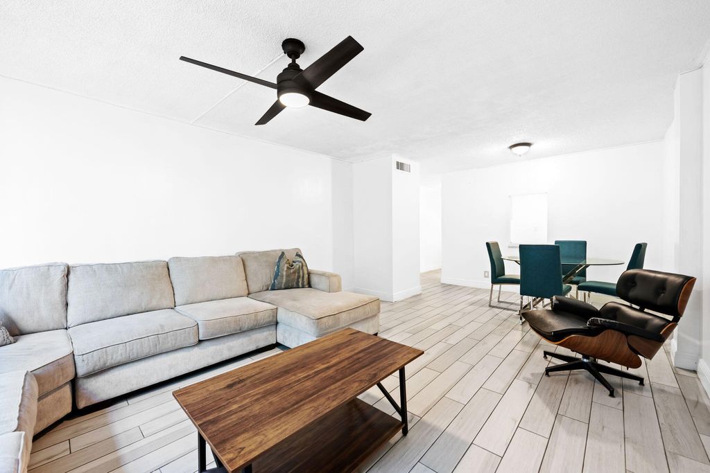 Photo of 1424 SE 15th Street #11, Fort Lauderdale, FL 33316 (MLS # B26029798)