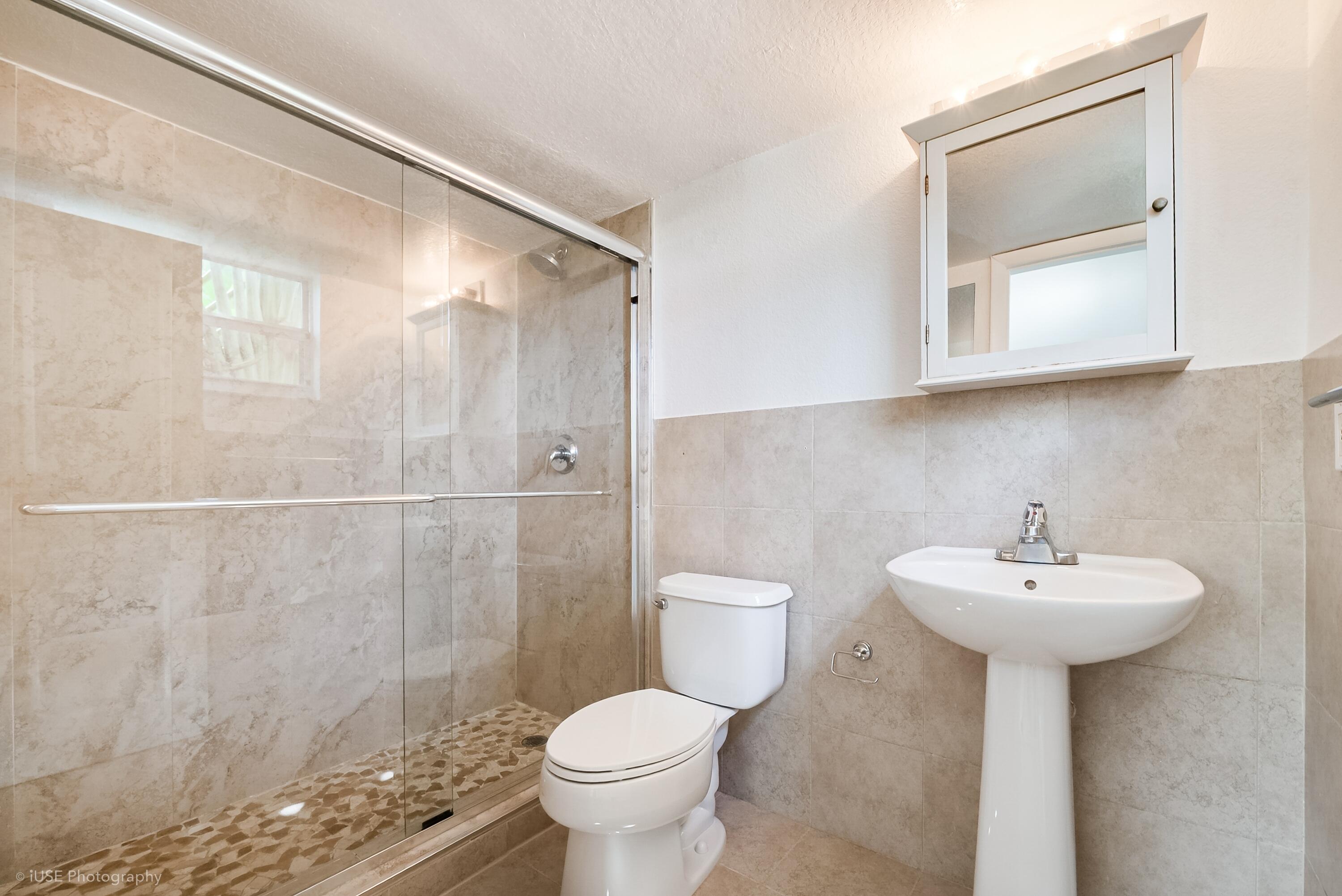 PALMS OF PINECREST CONDO - Residential Lease