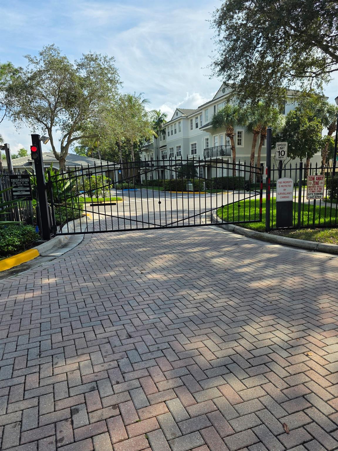 Fairfield Gardens - Residential