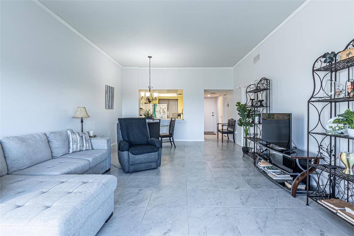 CATAMARAN II - Residential