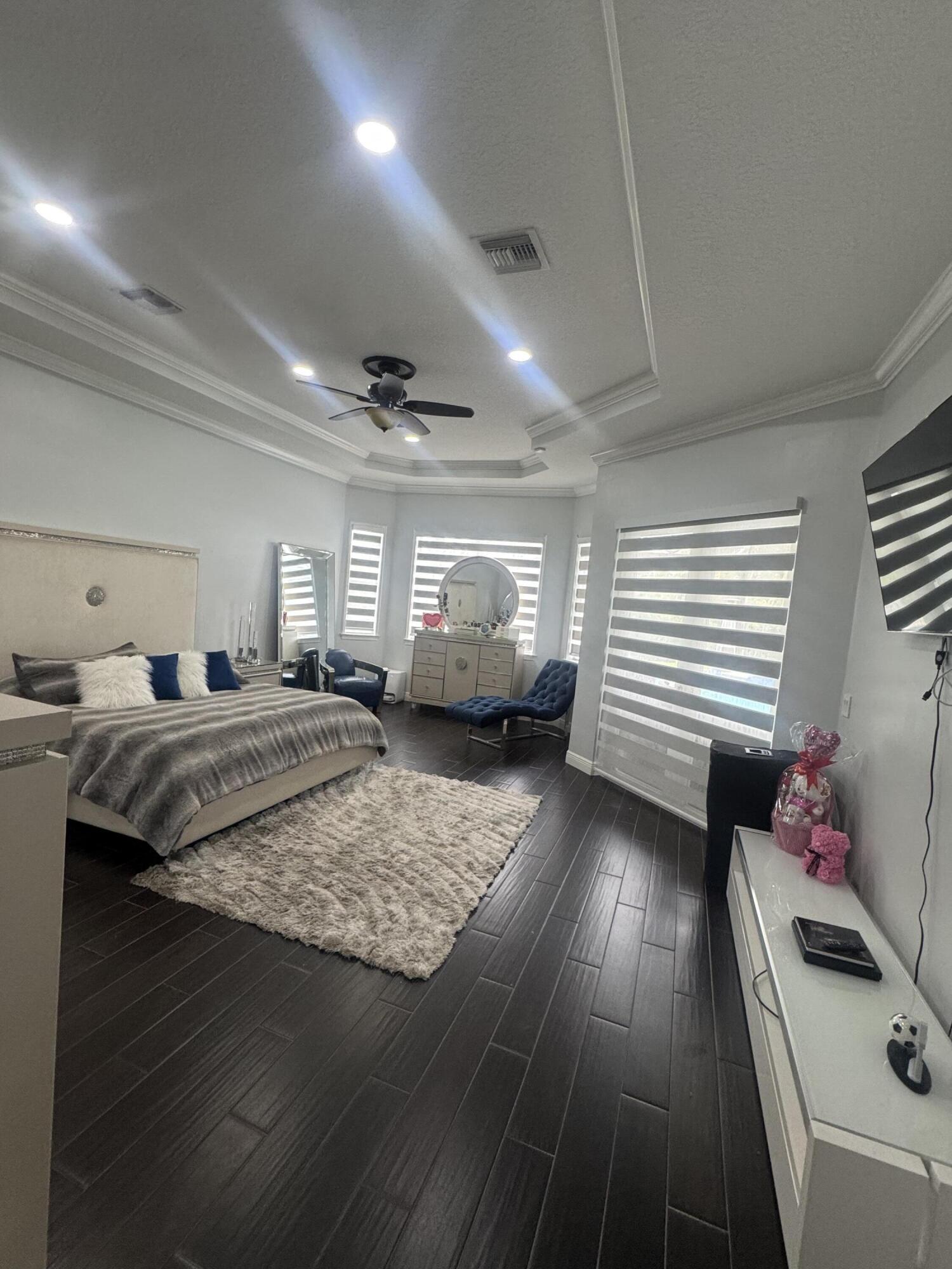 Acreage & Unrec - Residential