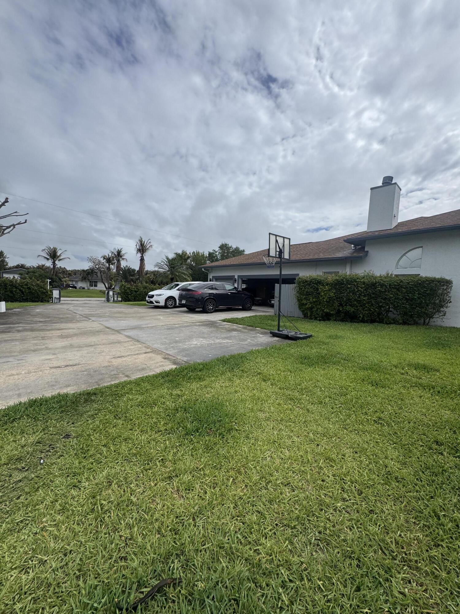 15062 N 73rd St Street N