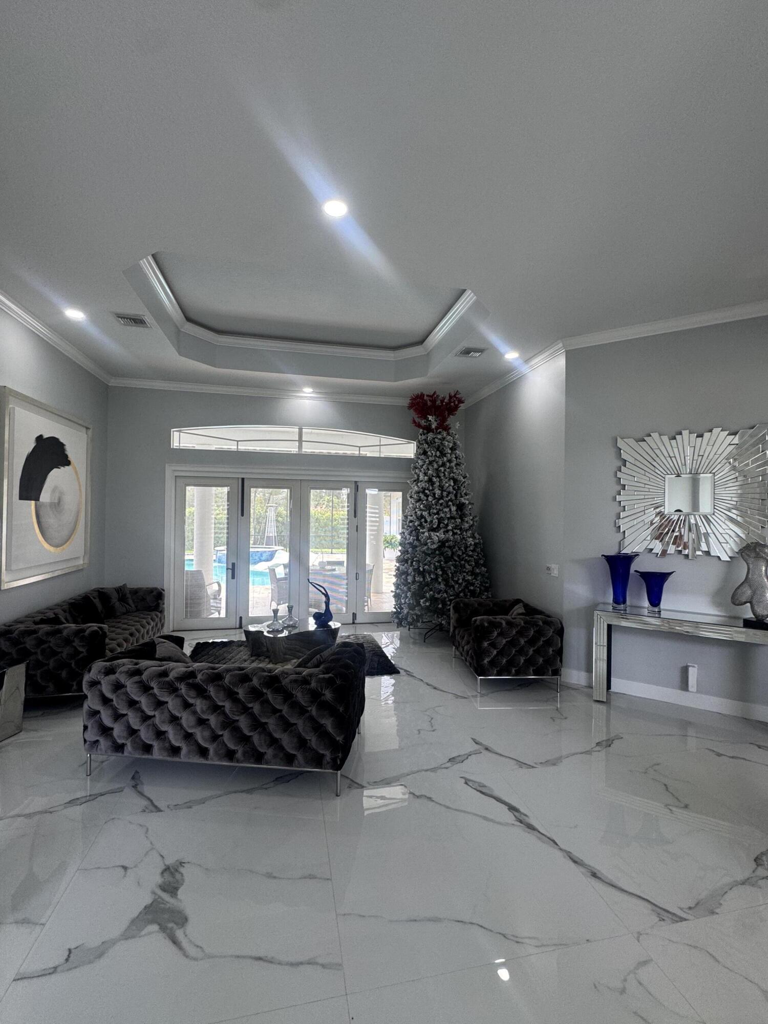 Acreage & Unrec - Residential