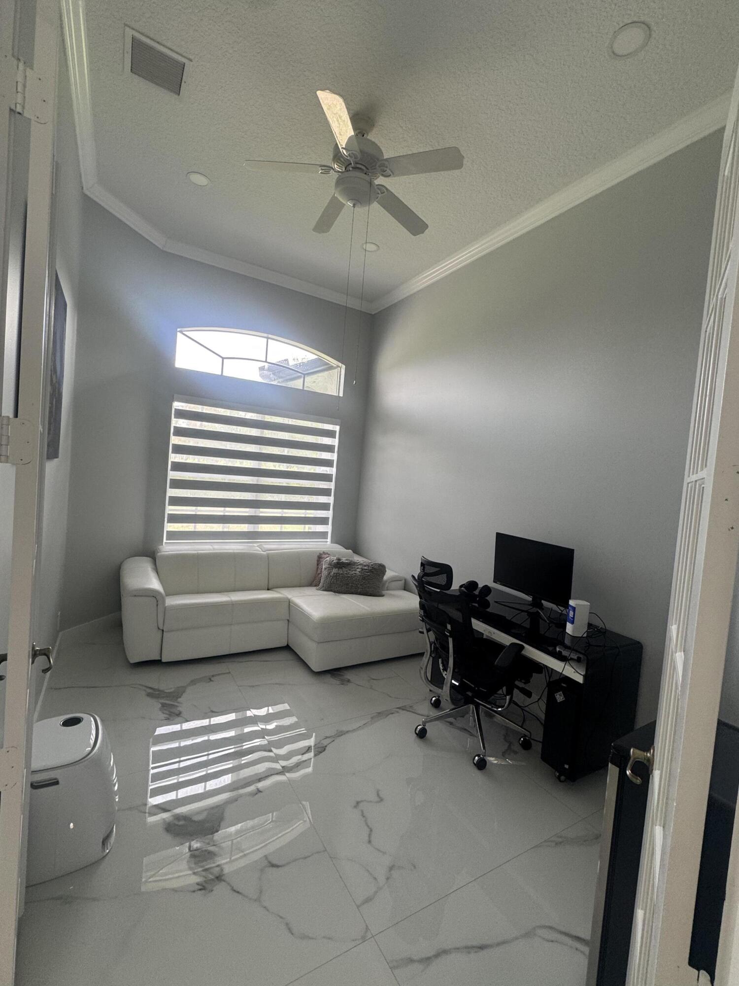 Acreage & Unrec - Residential