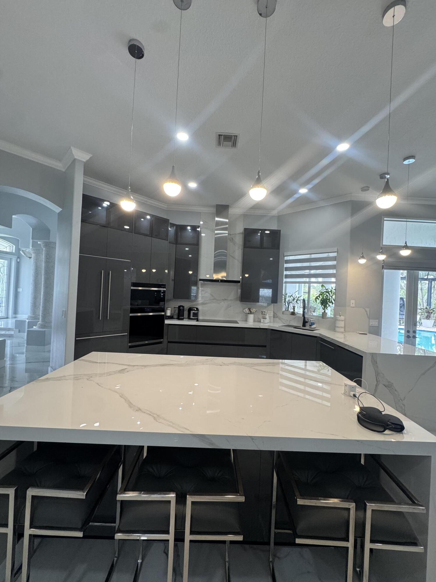 Acreage & Unrec - Residential