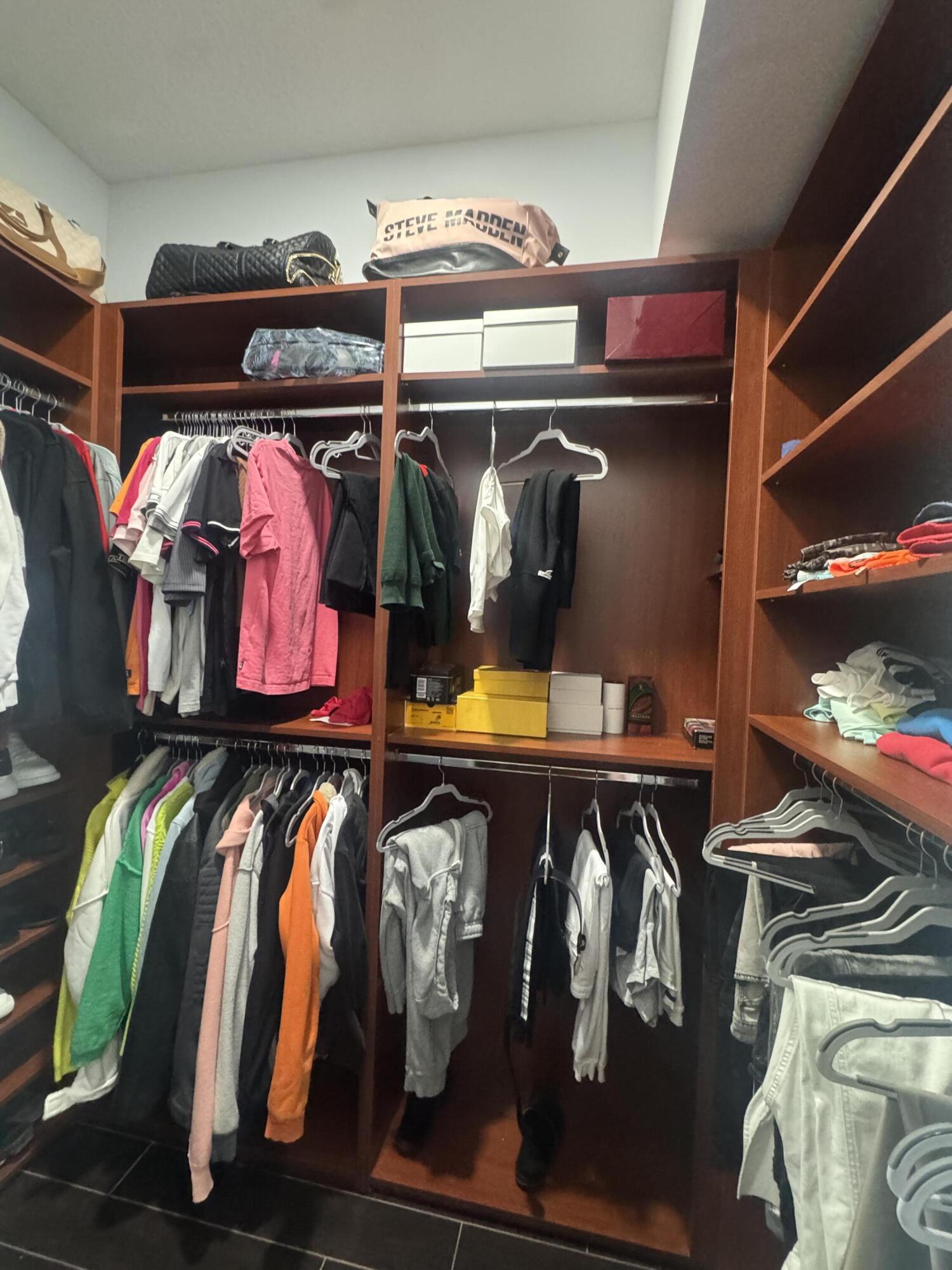 Acreage & Unrec - Residential