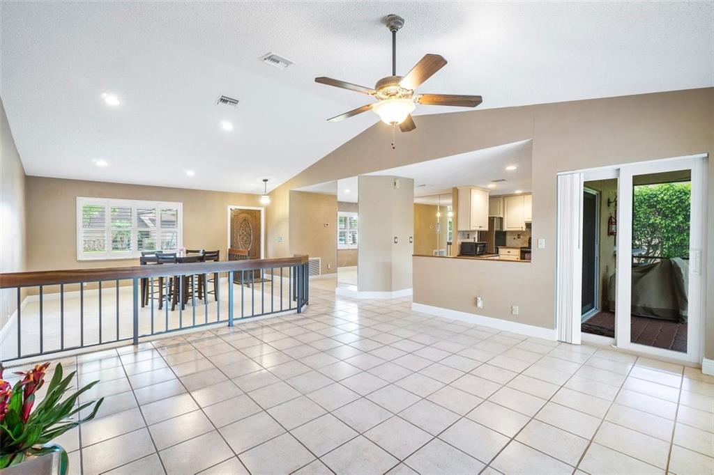 Cypress Glen 104-26 B - Residential