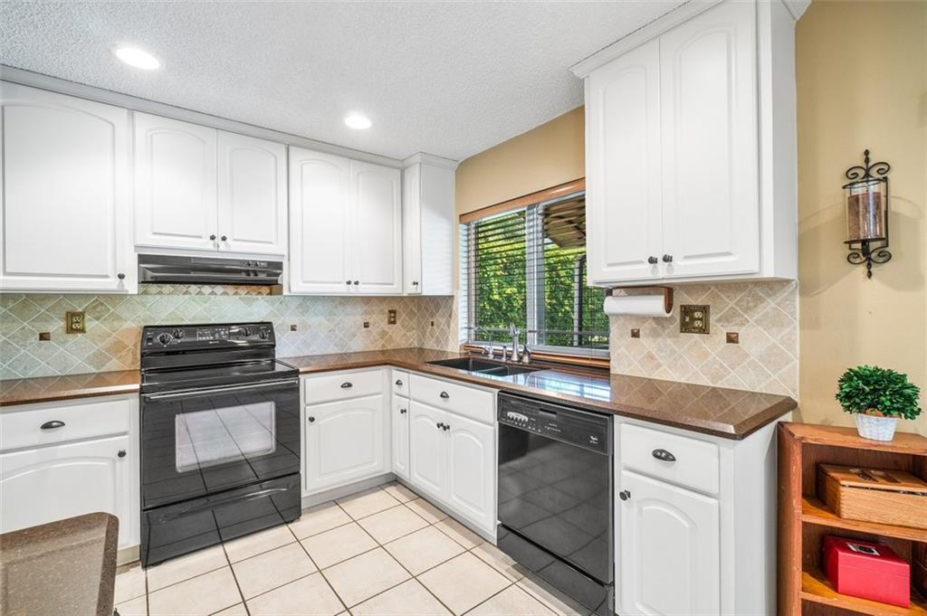 Cypress Glen 104-26 B - Residential