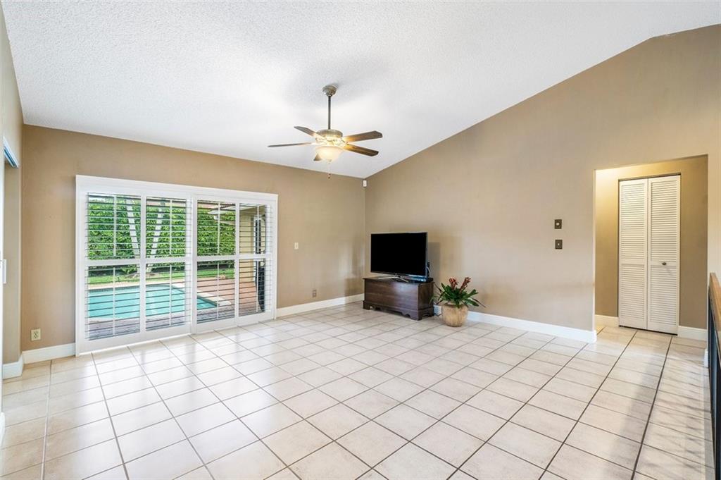 Cypress Glen 104-26 B - Residential