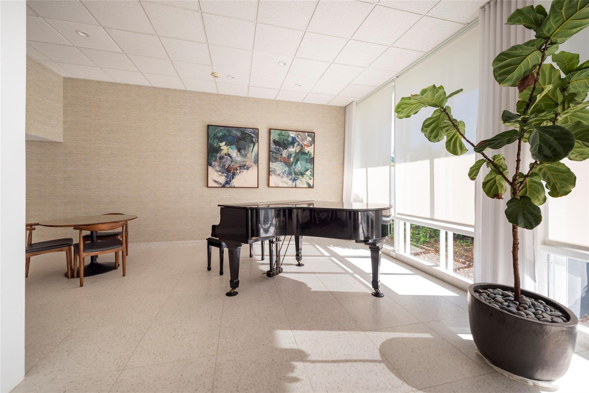 Sea Tower - Residential