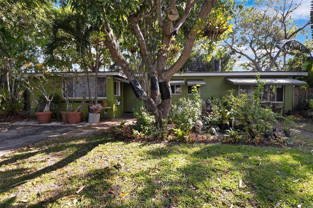 Photo of 2020 NE 4th Avenue, Wilton Manors, FL 33305 (MLS # F10531644)