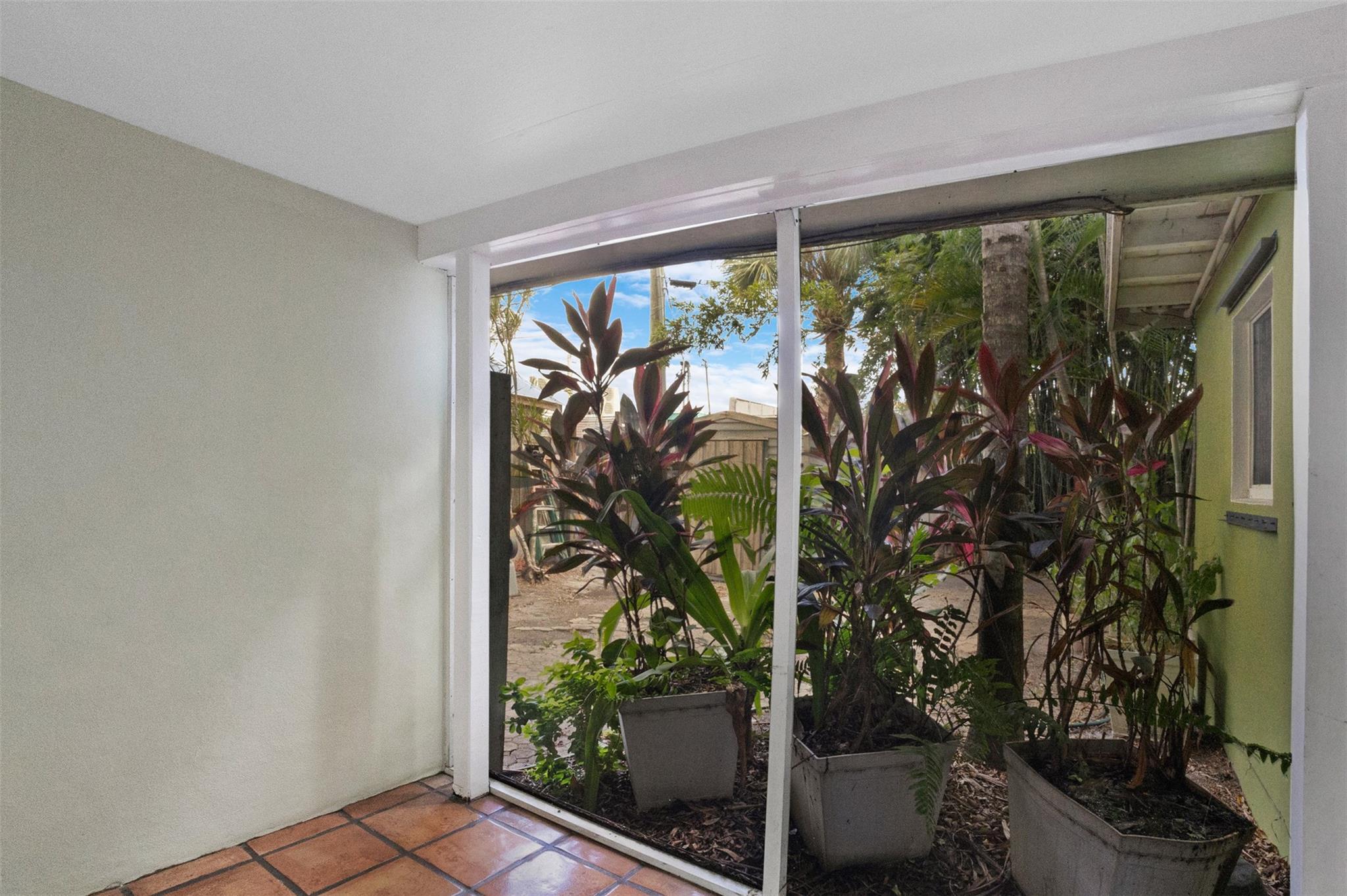 WILTON MANORS FIRST ADD - Residential