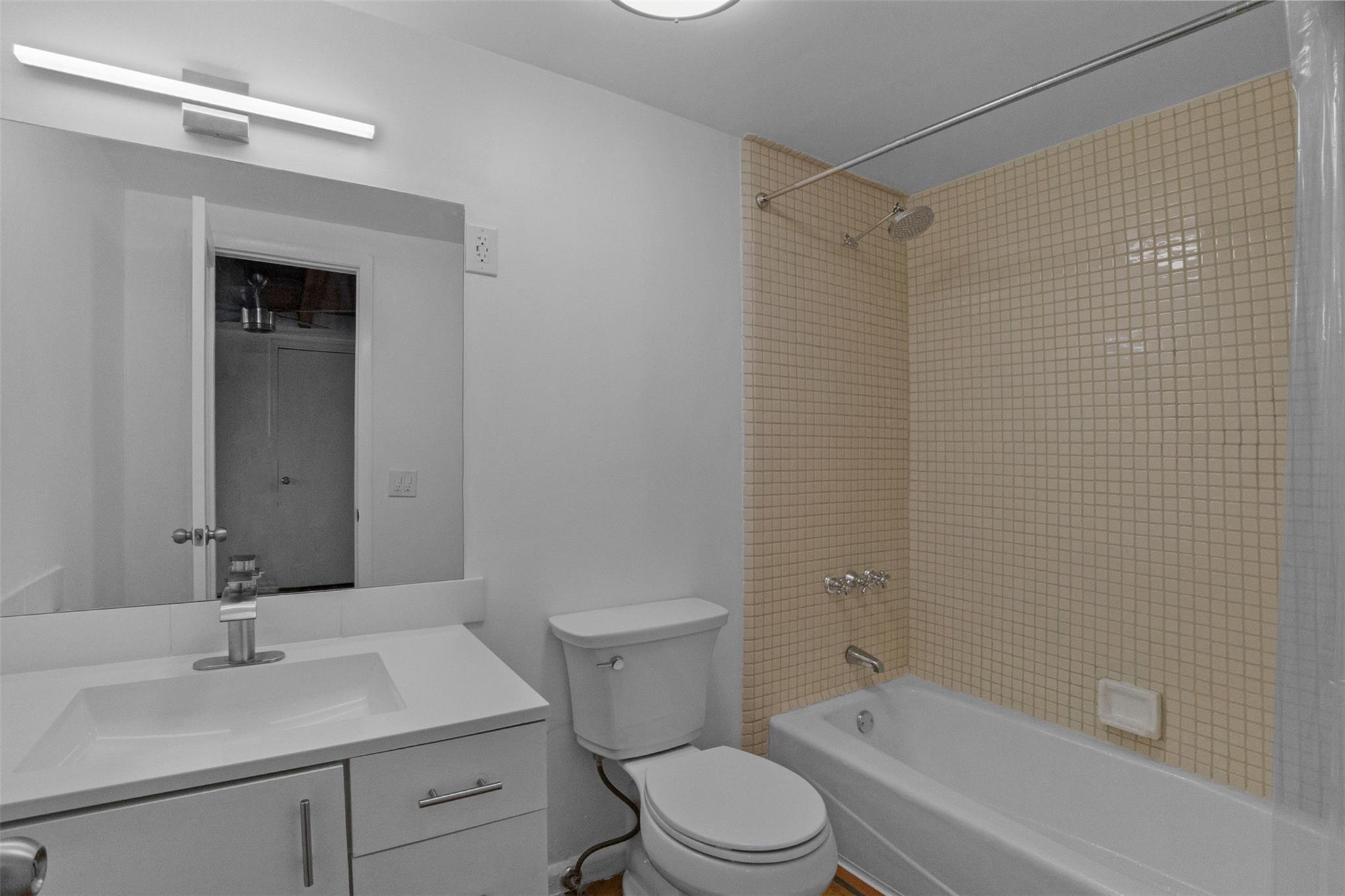 WILTON MANORS FIRST ADD - Residential