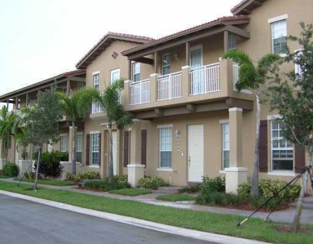 Photo of 2600 NW 6th Court NW, Boynton Beach, FL 33426 (MLS # R10927342)
