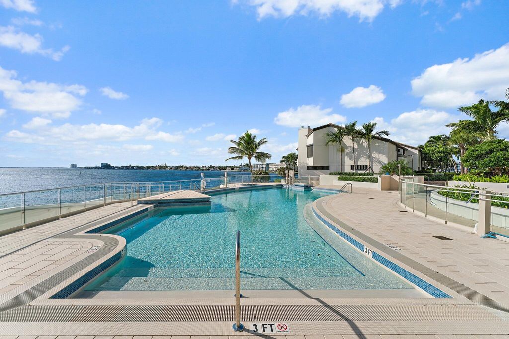 Photo of 100 Lakeshore Drive #457, North Palm Beach, FL 33408 (MLS # R11147424)