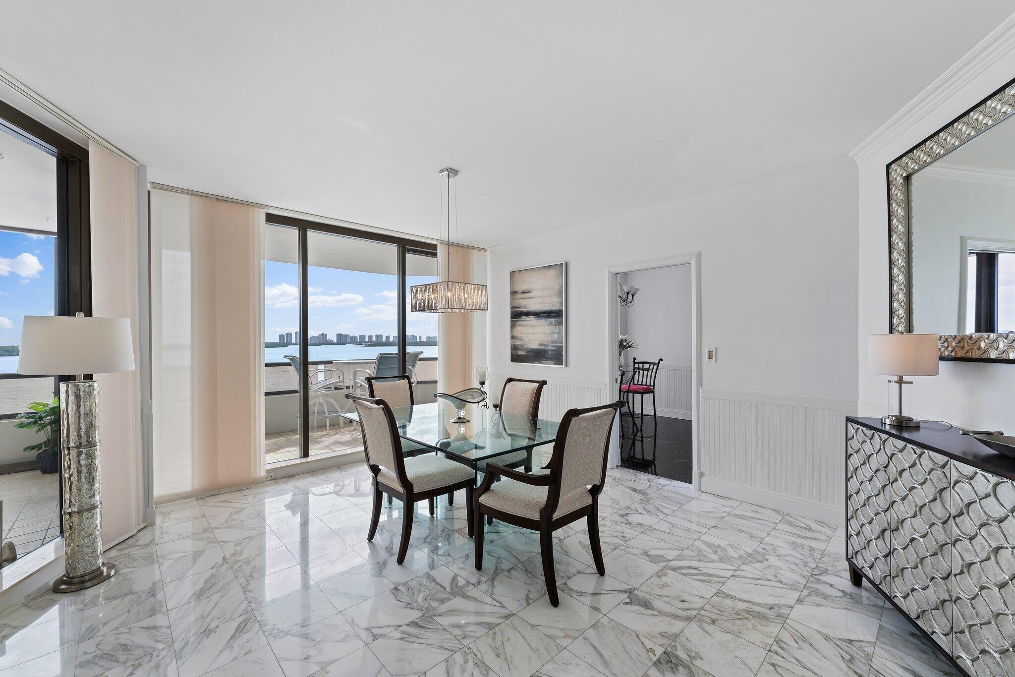 OLD PORT COVE LAKE POINT - Residential