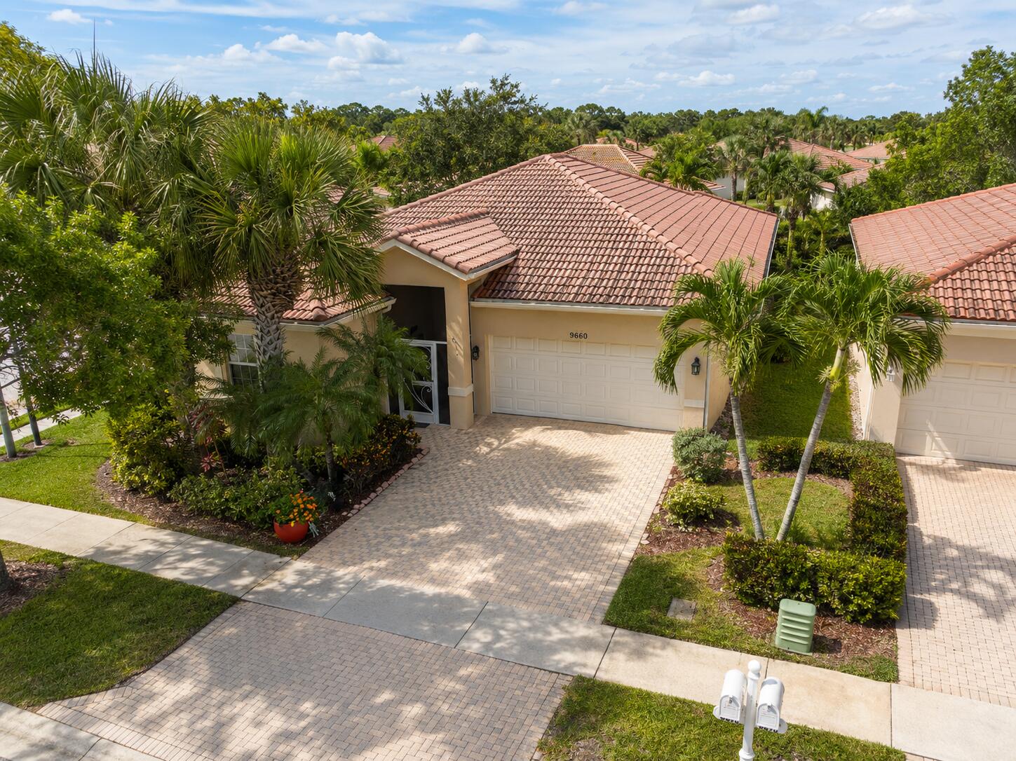 9660 EGRET CHASE Lane