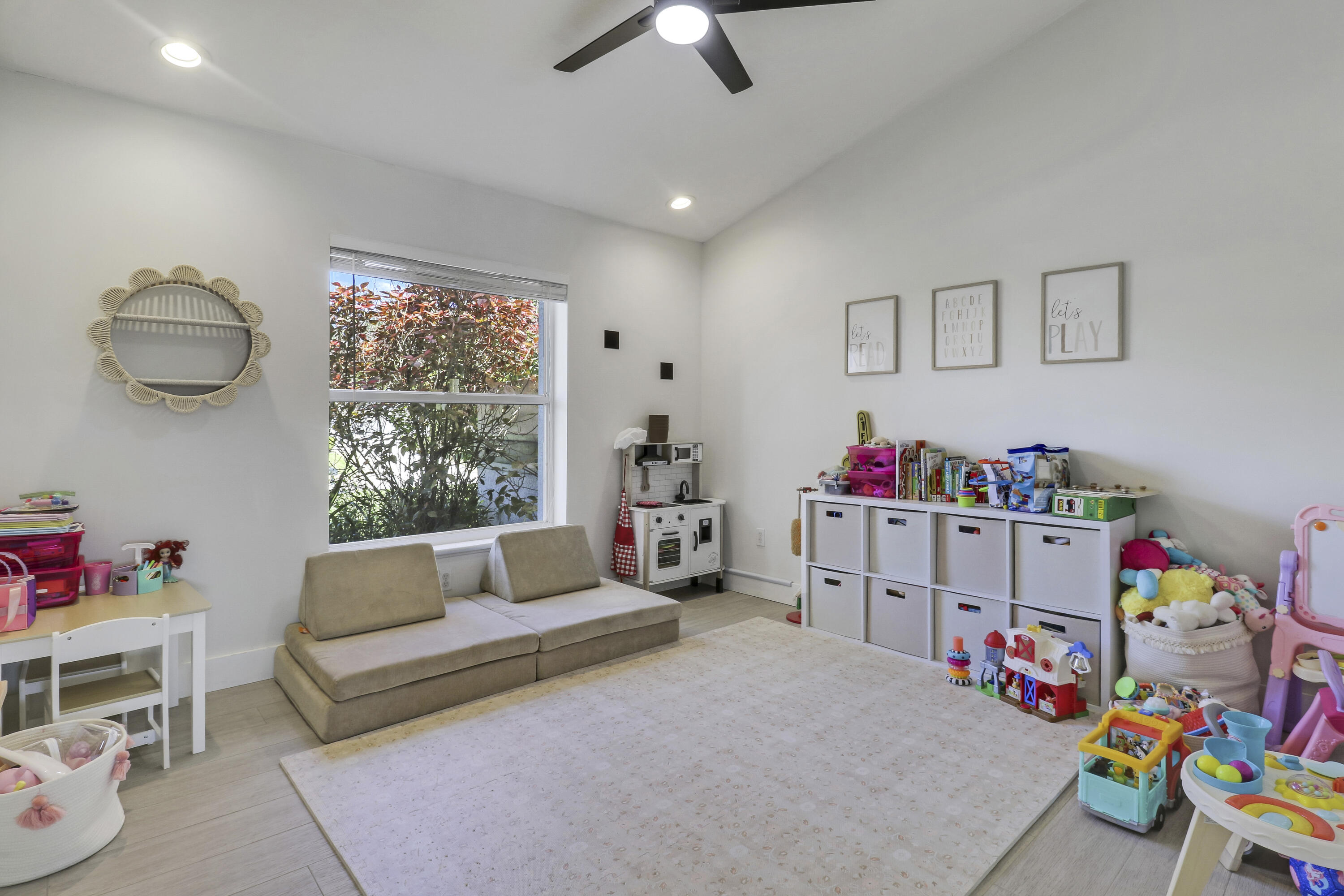 SOUTH FORK ESTATES - Residential