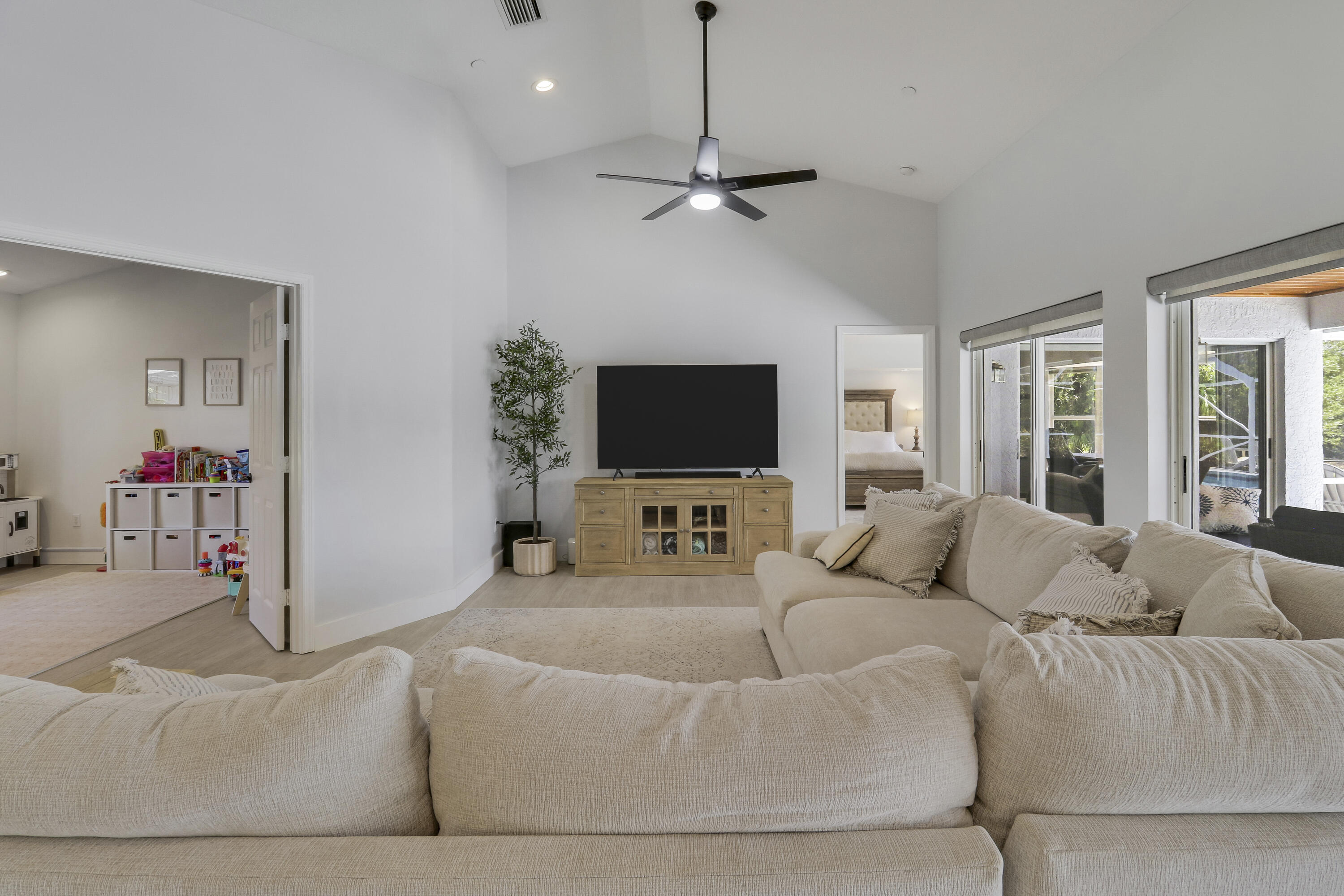 SOUTH FORK ESTATES - Residential