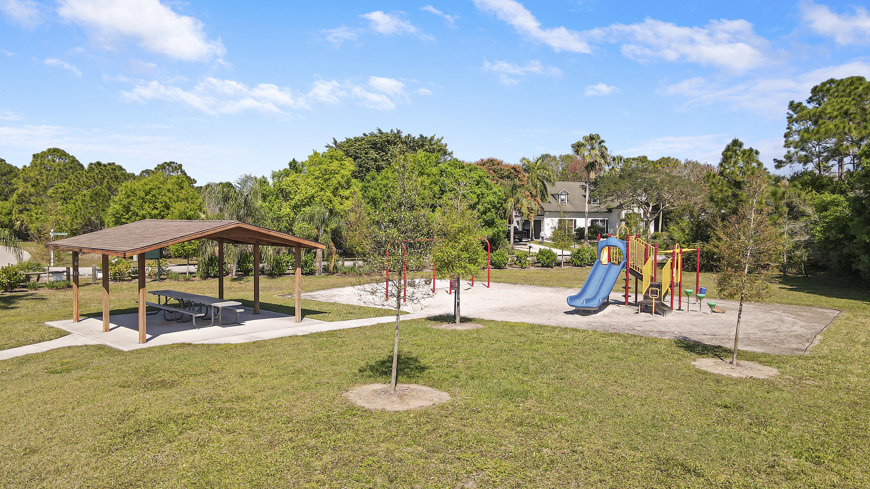 SOUTH FORK ESTATES - Residential