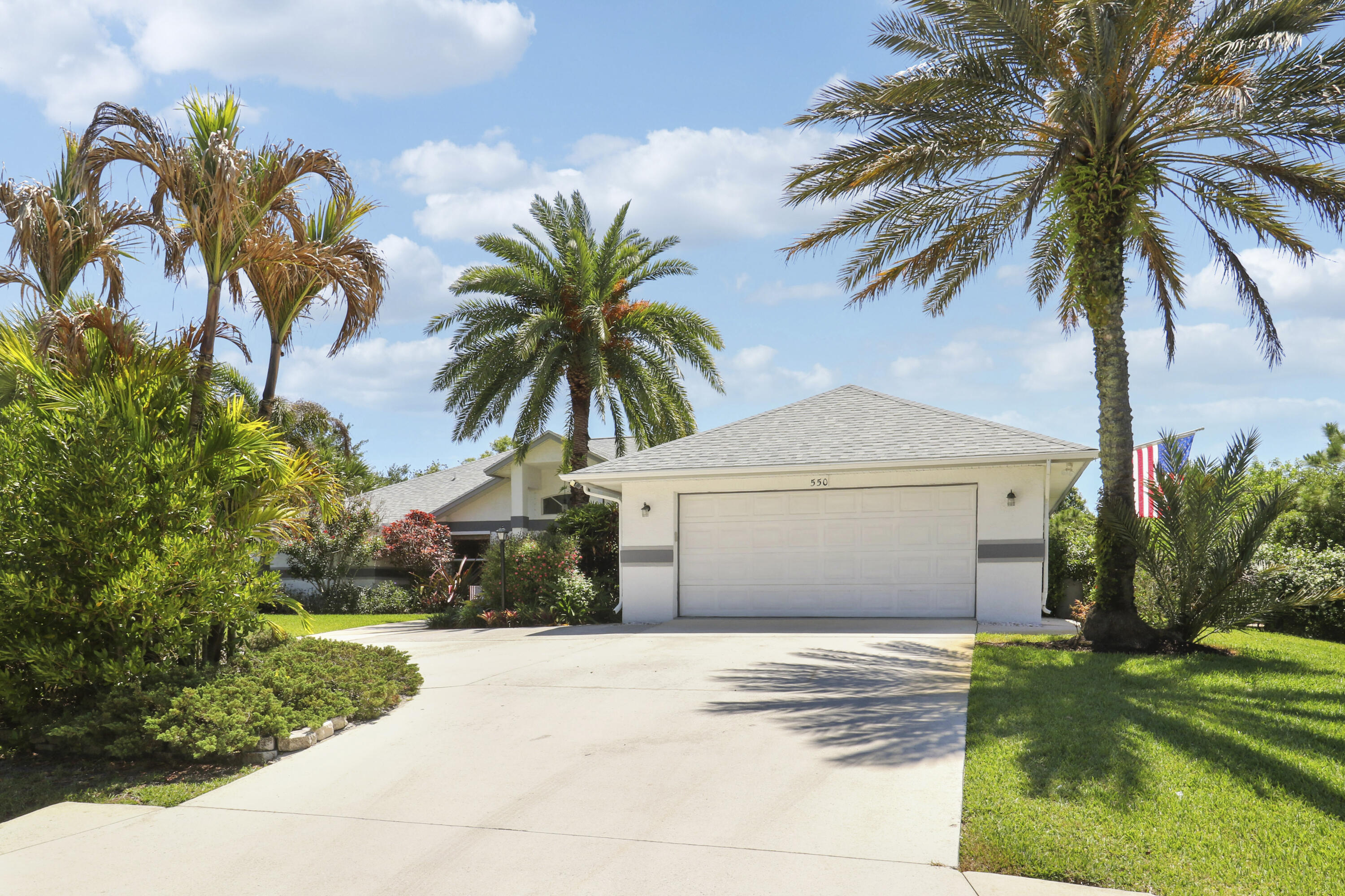 SOUTH FORK ESTATES - Residential