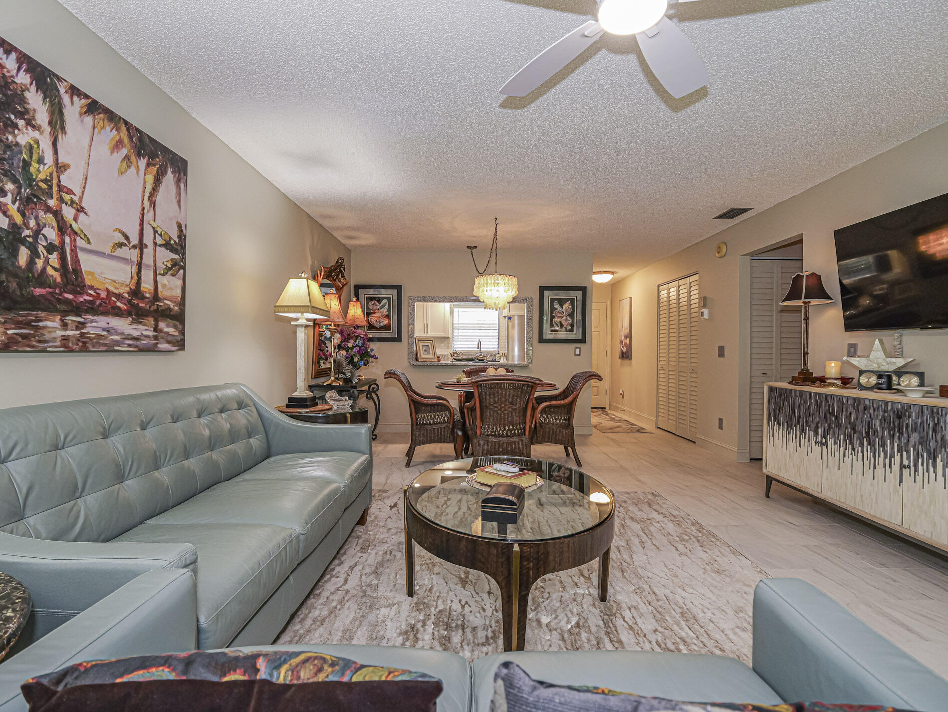 OAK PARK TERRACE UNITS 1-16 - Residential