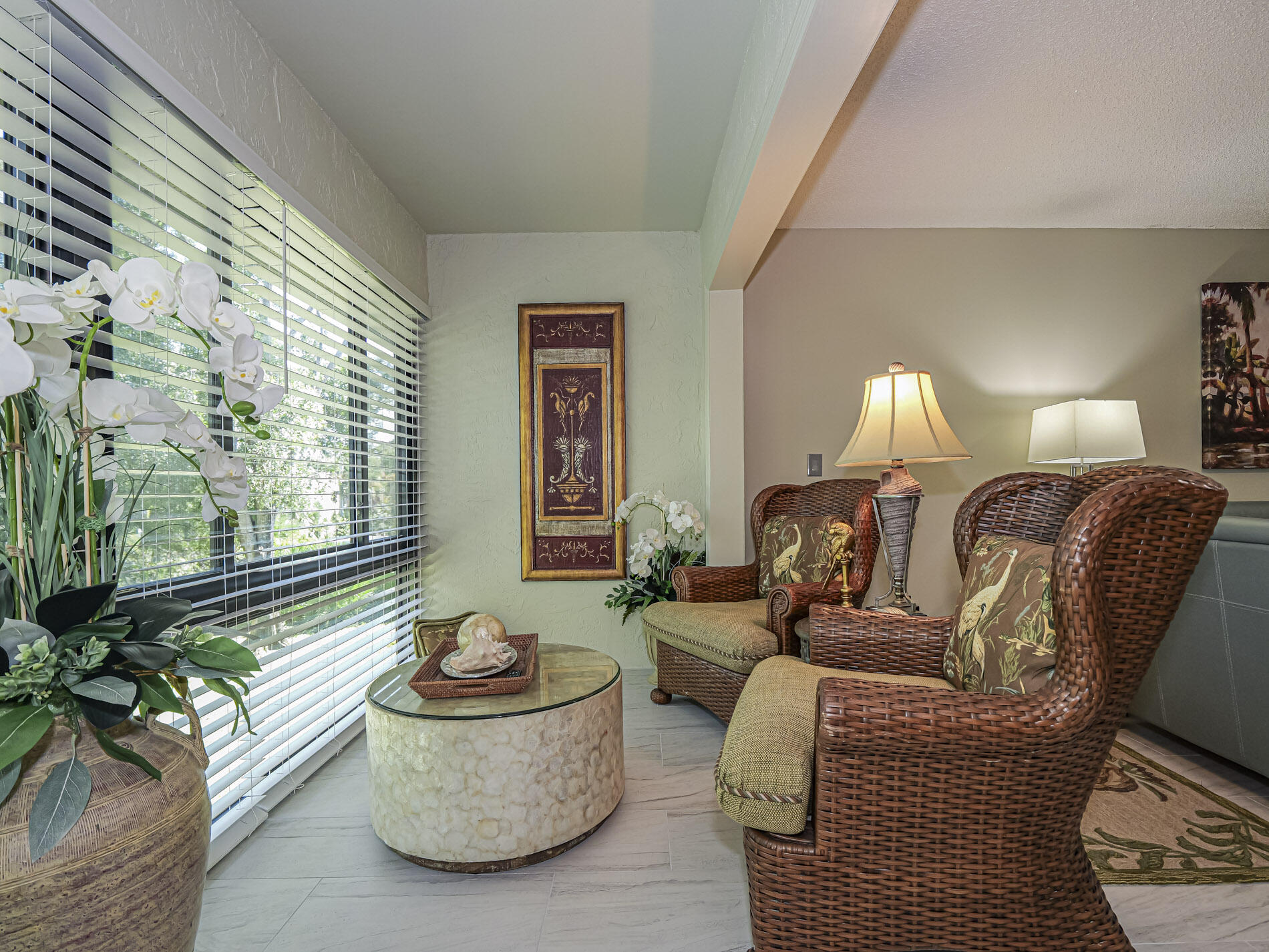 OAK PARK TERRACE UNITS 1-16 - Residential