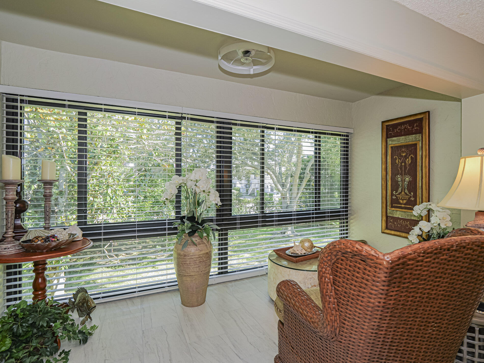 OAK PARK TERRACE UNITS 1-16 - Residential