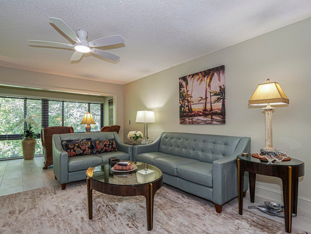Photo of 400 18th Street #G5, Vero Beach, FL 32960 (MLS # B26023943)