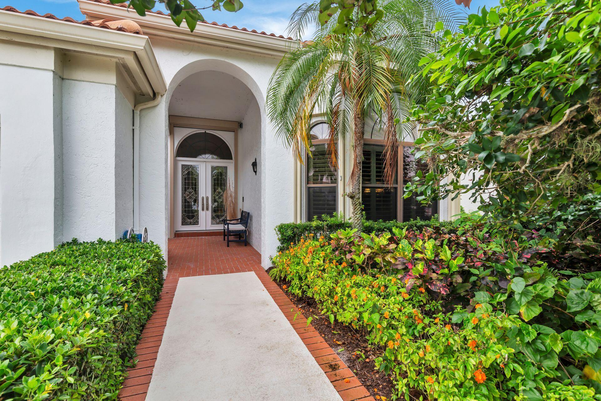 3486 Lantern Bay Drive