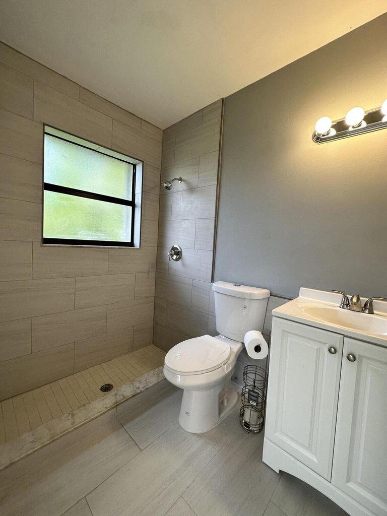 SUMMIT PINES UNIT 2 - Residential