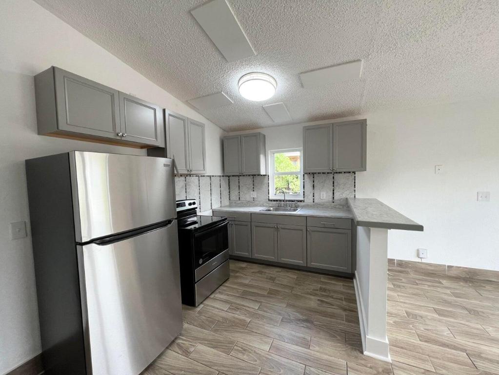 INLET CITY - Residential Lease