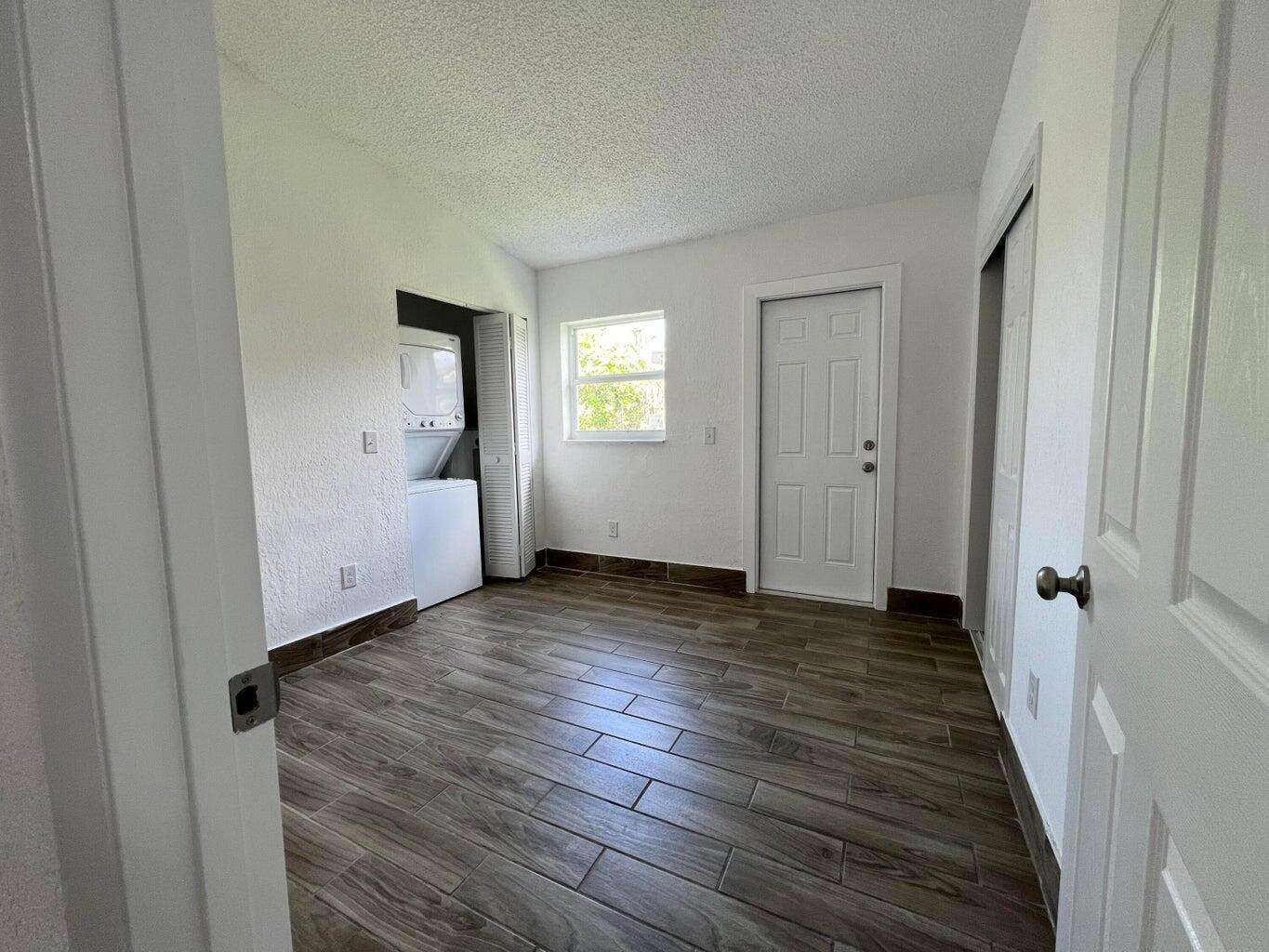 INLET CITY - Residential Lease